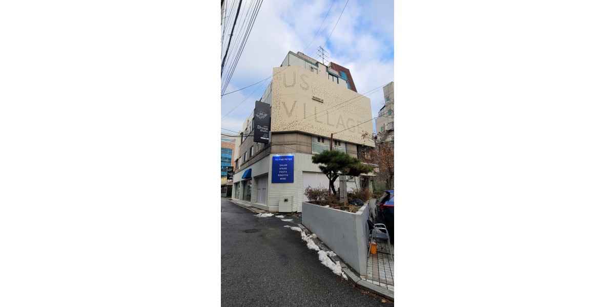 <div style='font-size:1.2em;display:none;'>.</div>